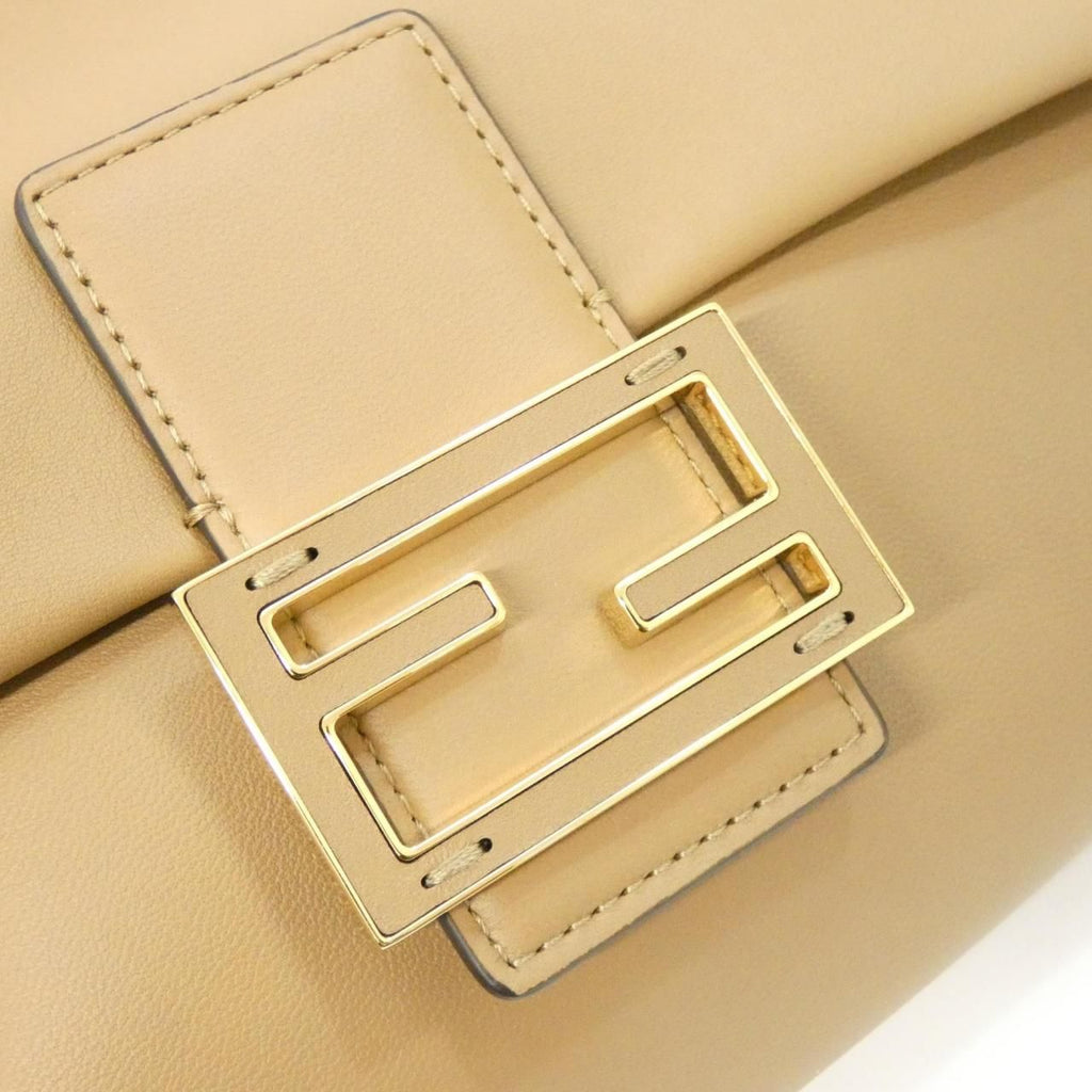 Fendi Mamma Baguette Medium Shoulder Bag — view 4