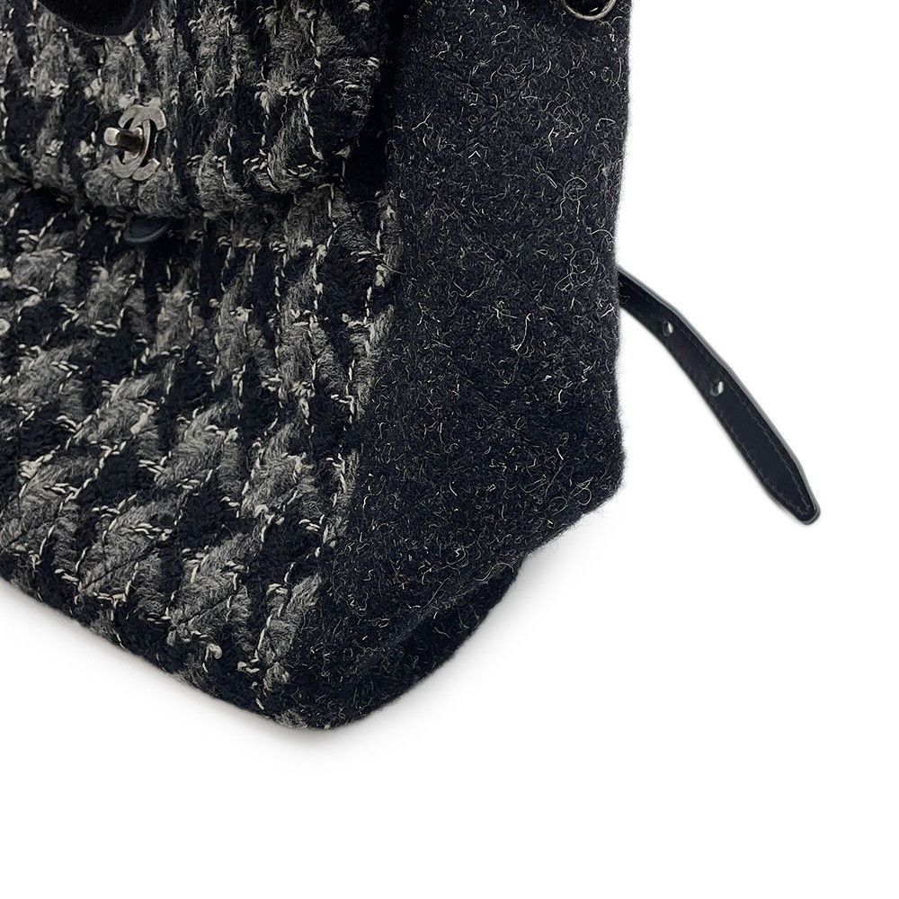 Chanel Backpack CC Logo Chain Tweed Black — view 7