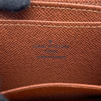 Louis Vuitton Coin Purse Monogram Zippy — view 8