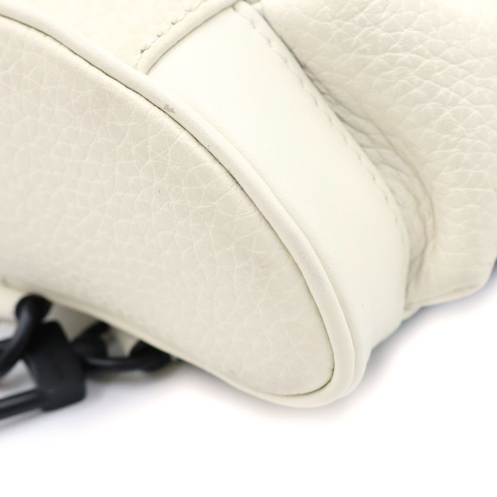 Louis Vuitton Christopher XS Belt Bag White — view 5