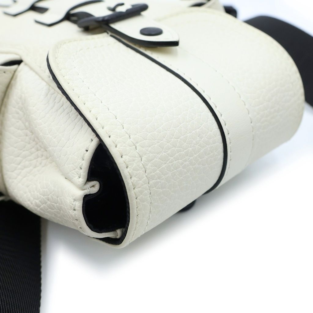 Louis Vuitton Christopher XS Belt Bag White — view 6