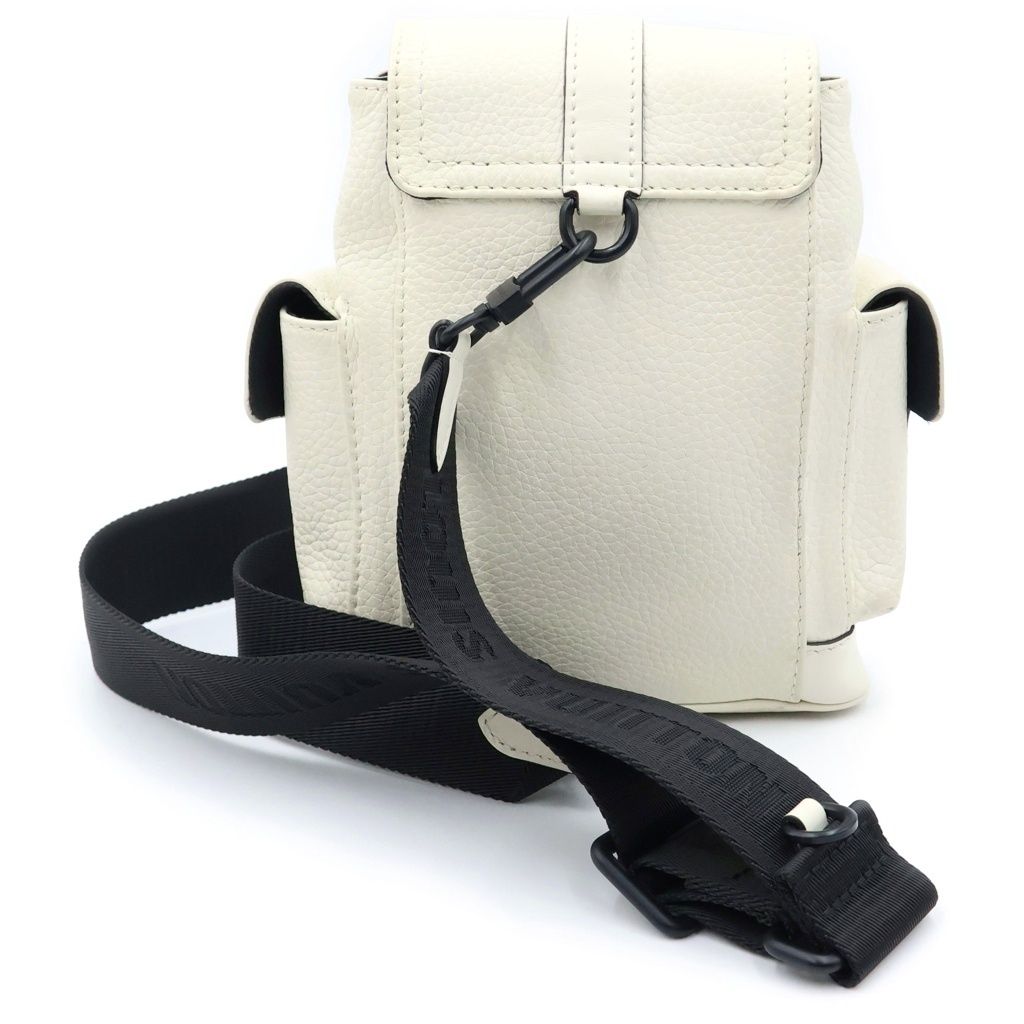 Louis Vuitton Christopher XS Belt Bag White — view 2