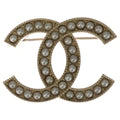 Chanel CC Logo Pearl Pin Badge Brooch Gold