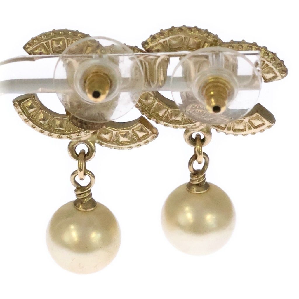 Chanel CC Logo Pearl Rhinestone Earrings Gold — view 2