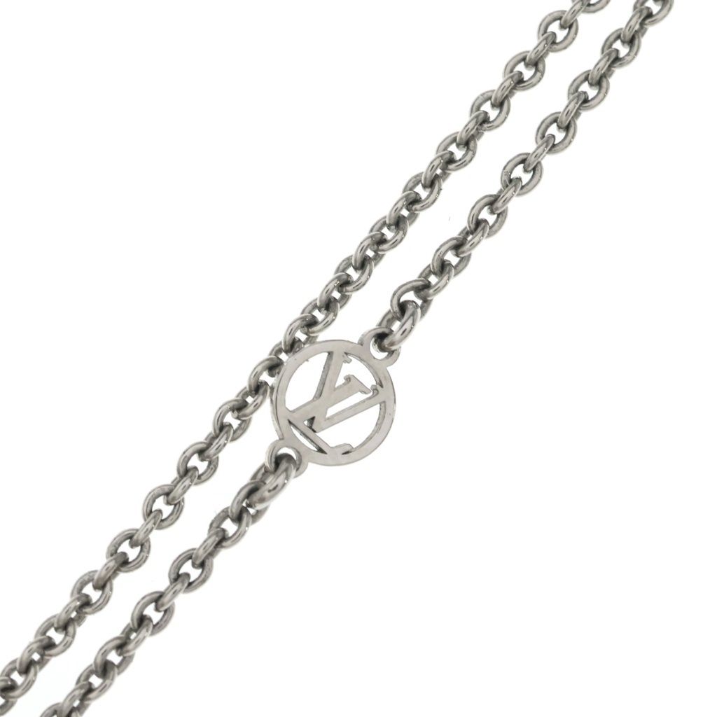 Louis Vuitton Essential V Necklace Pendant Chain Metal Silver — view 4