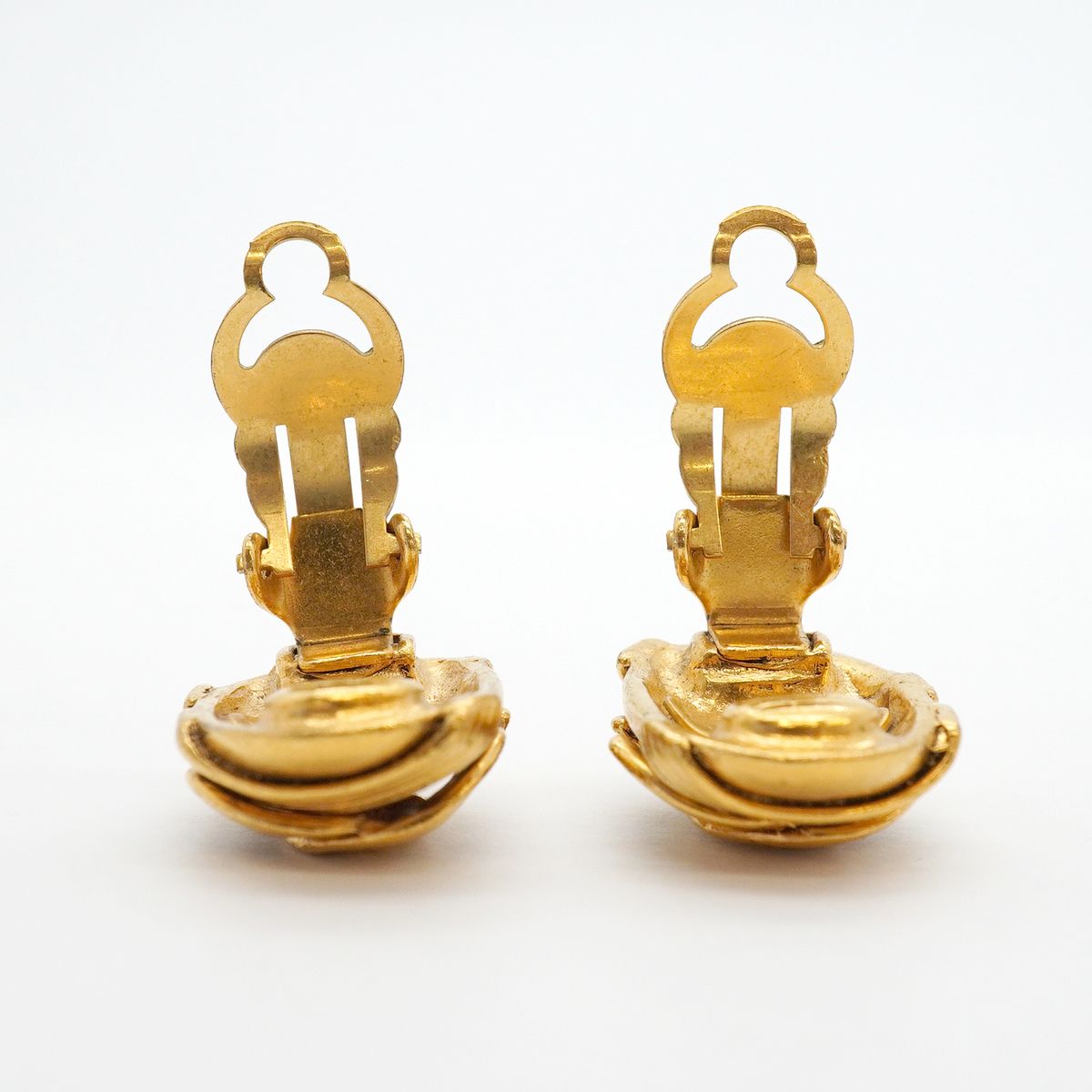 Chanel Earrings Vintage CC Logo Gold Plated — view 8