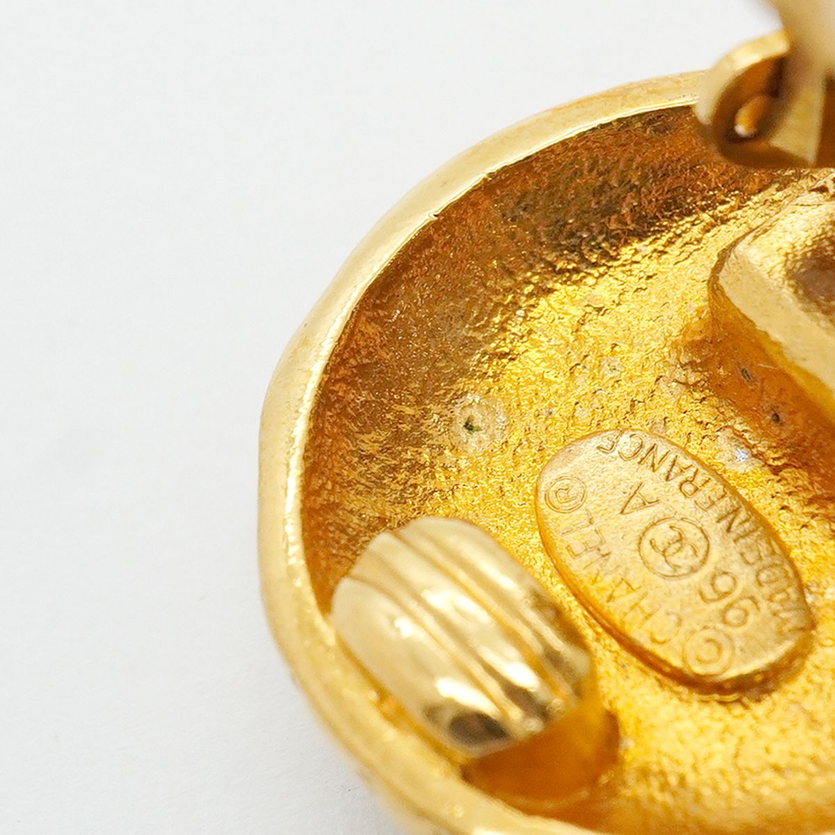 Chanel Earrings Vintage CC Logo Round Circle Gold Plated — view 6