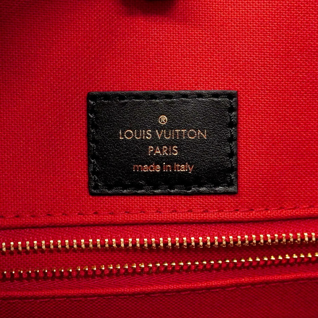 Louis Vuitton Tote Monogram Giant Reverse on the Go MM Brown — view 5