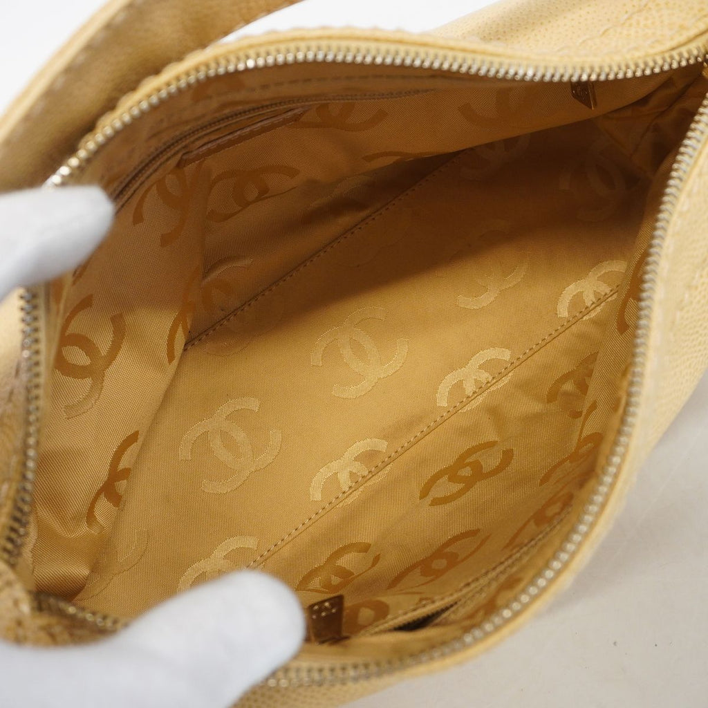 Chanel Handbag Caviar Leather Beige Gold — view 4