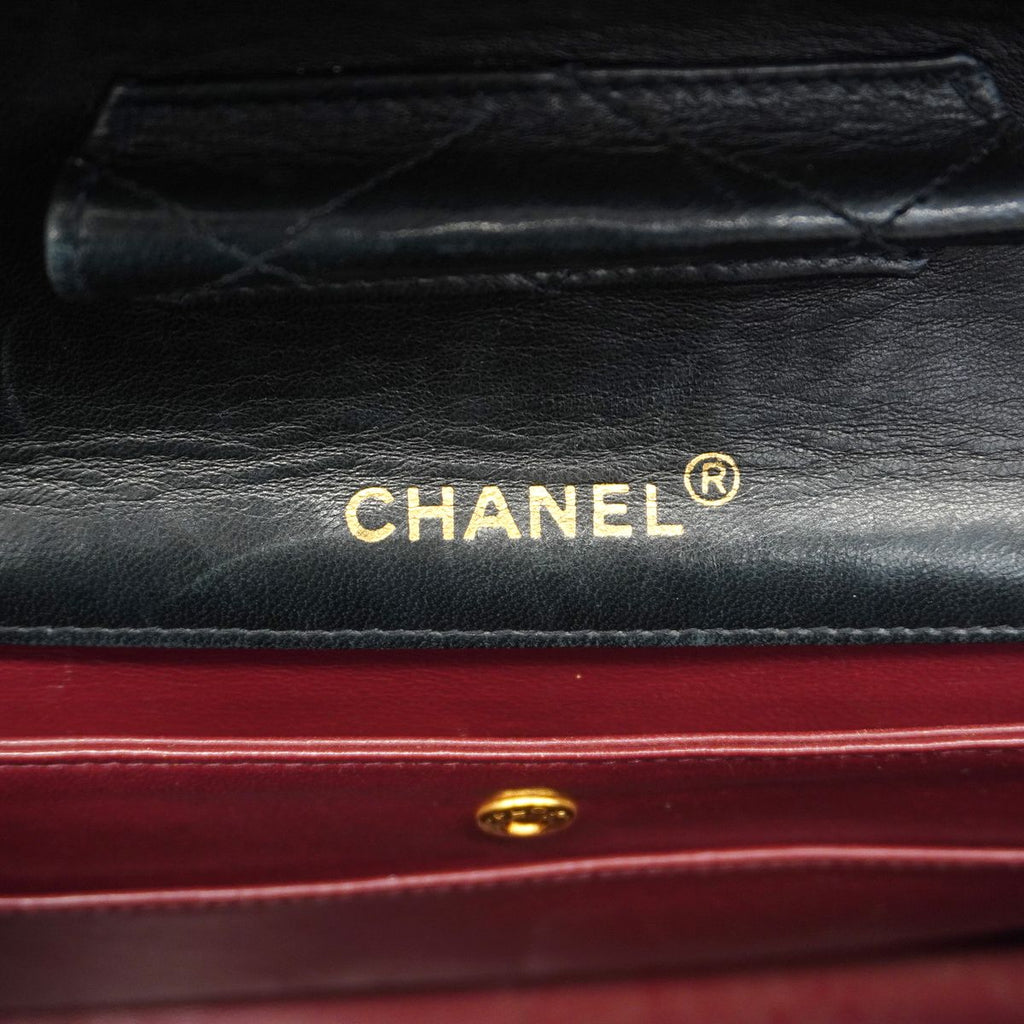 Chanel Shoulder Bag Quilted Lambskin Black Gold — view 5