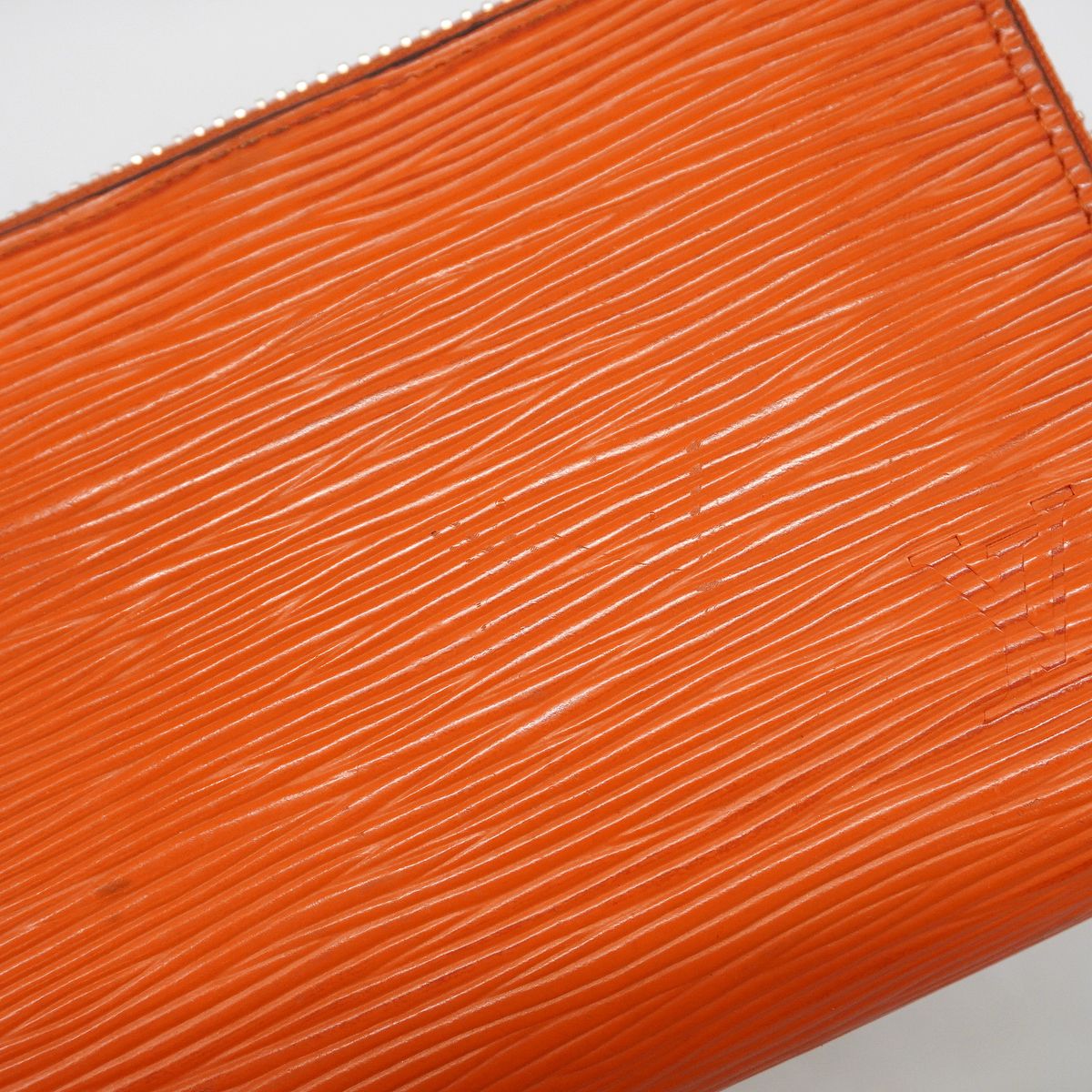 Louis Vuitton Wallet Epi Zippy Piment — view 8