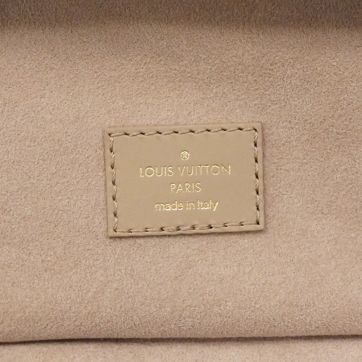 Louis Vuitton Vanity Bag Monogram Empreinte PM Tourterelle 2-Way Bag — view 5