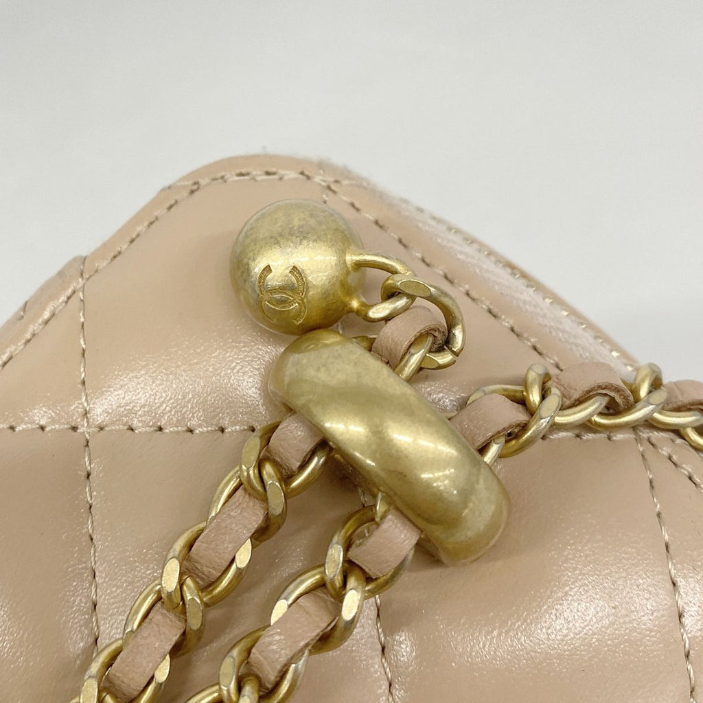Chanel Vanity Bag Quilted Lambskin Pink Beige Gold — view 8