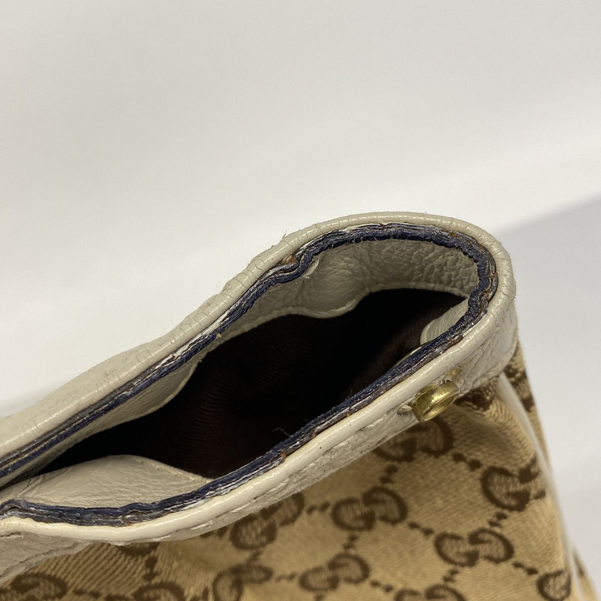 Gucci Tote GG Canvas Sukey Beige Gold — view 7