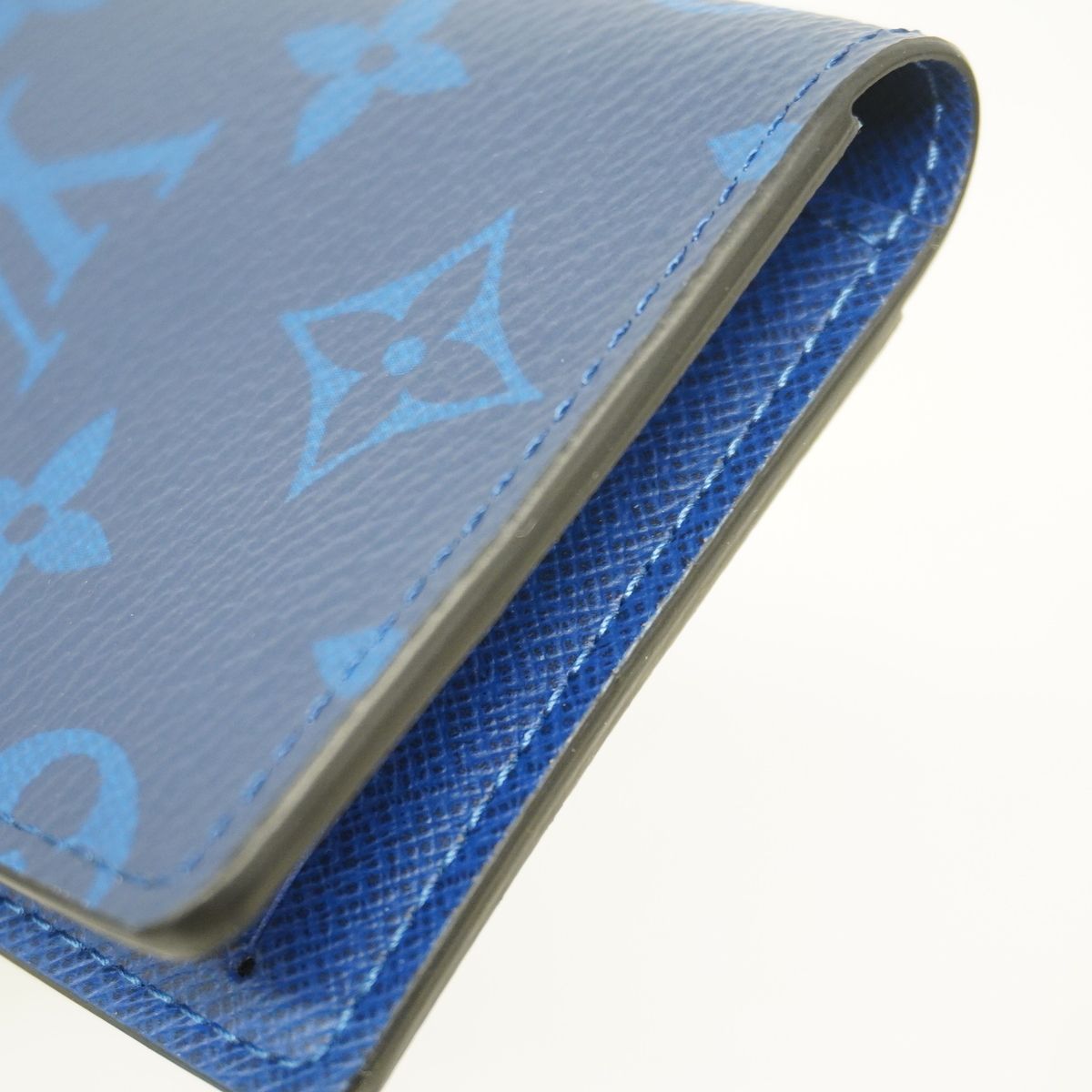 Louis Vuitton Card Case Taigarama Pocket Organizer Cobalt — view 6