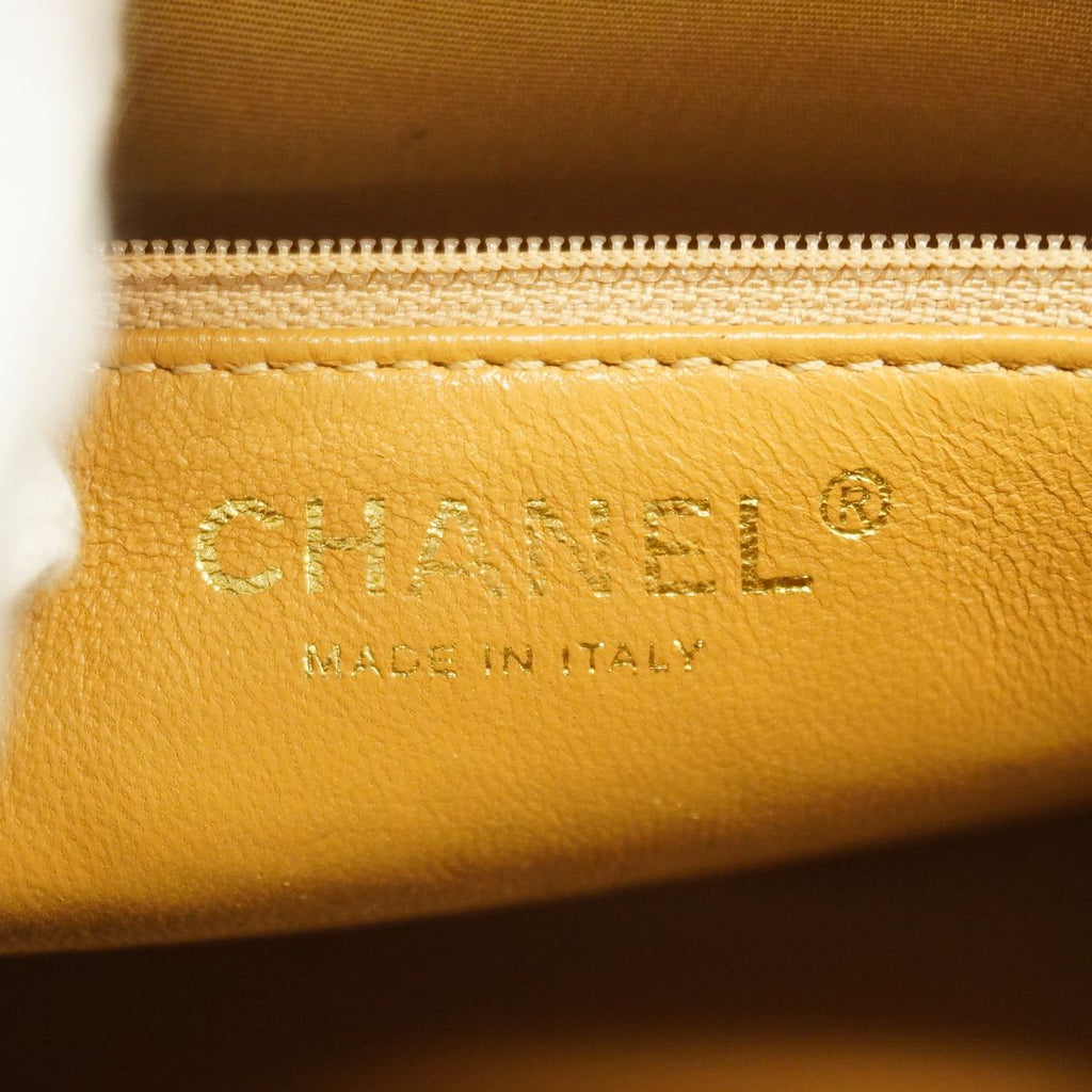 Chanel Tote Reissue Caviar Leather Beige Gold — view 5