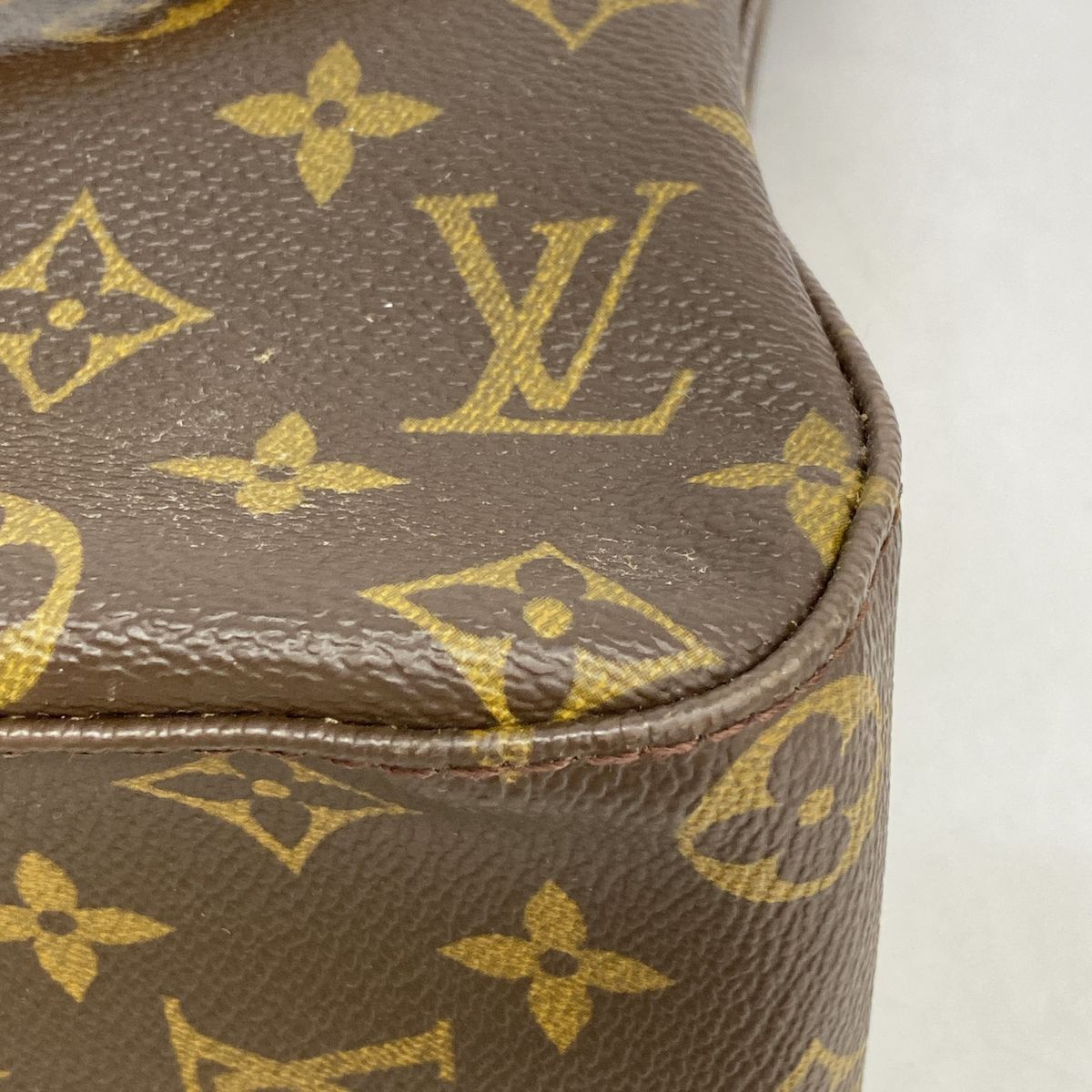 Louis Vuitton Shoulder Bag Monogram Looping GM Brown — view 6