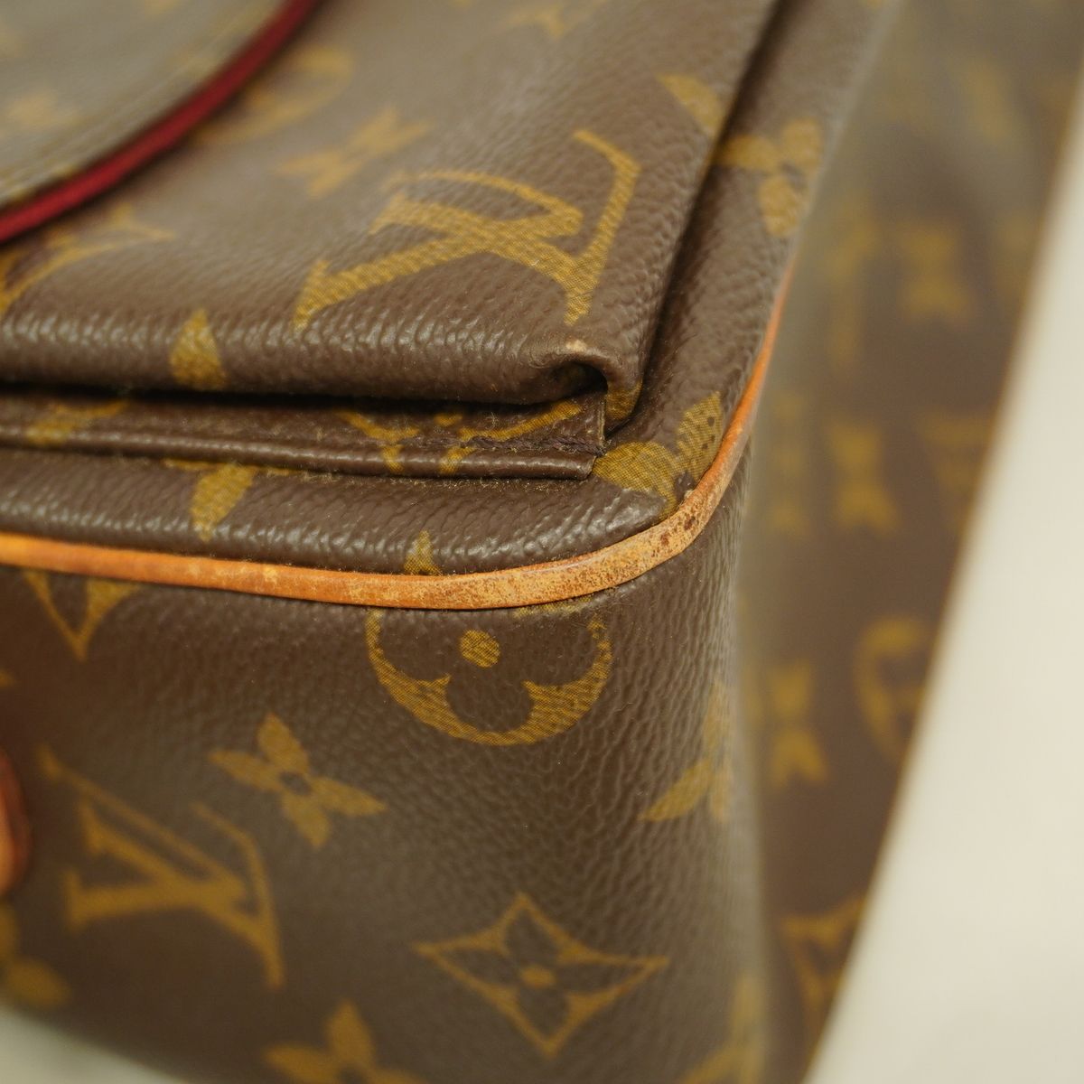Louis Vuitton Shoulder Bag Monogram Viva-Cite MM Brown — view 6