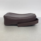 Louis Vuitton Clutch Taiga Calga Acajou — view 3