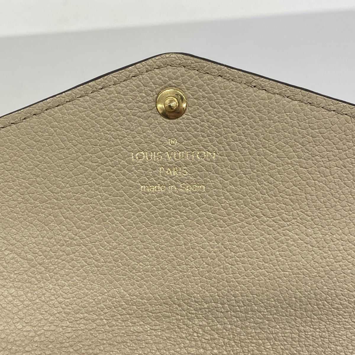 Louis Vuitton Wallet Monogram Empreinte Portefeuille Sarah Tourterelle — view 4