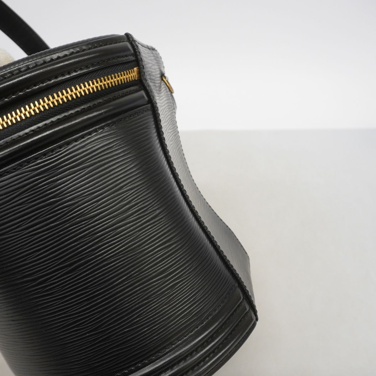 Louis Vuitton Handbag Epi Cannes Noir — view 6
