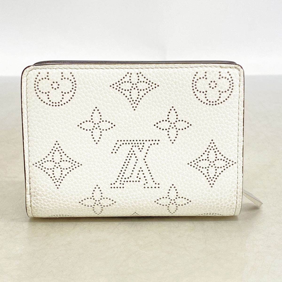 Louis Vuitton Wallet Mahina Portefeuille Clair Blanc — view 8
