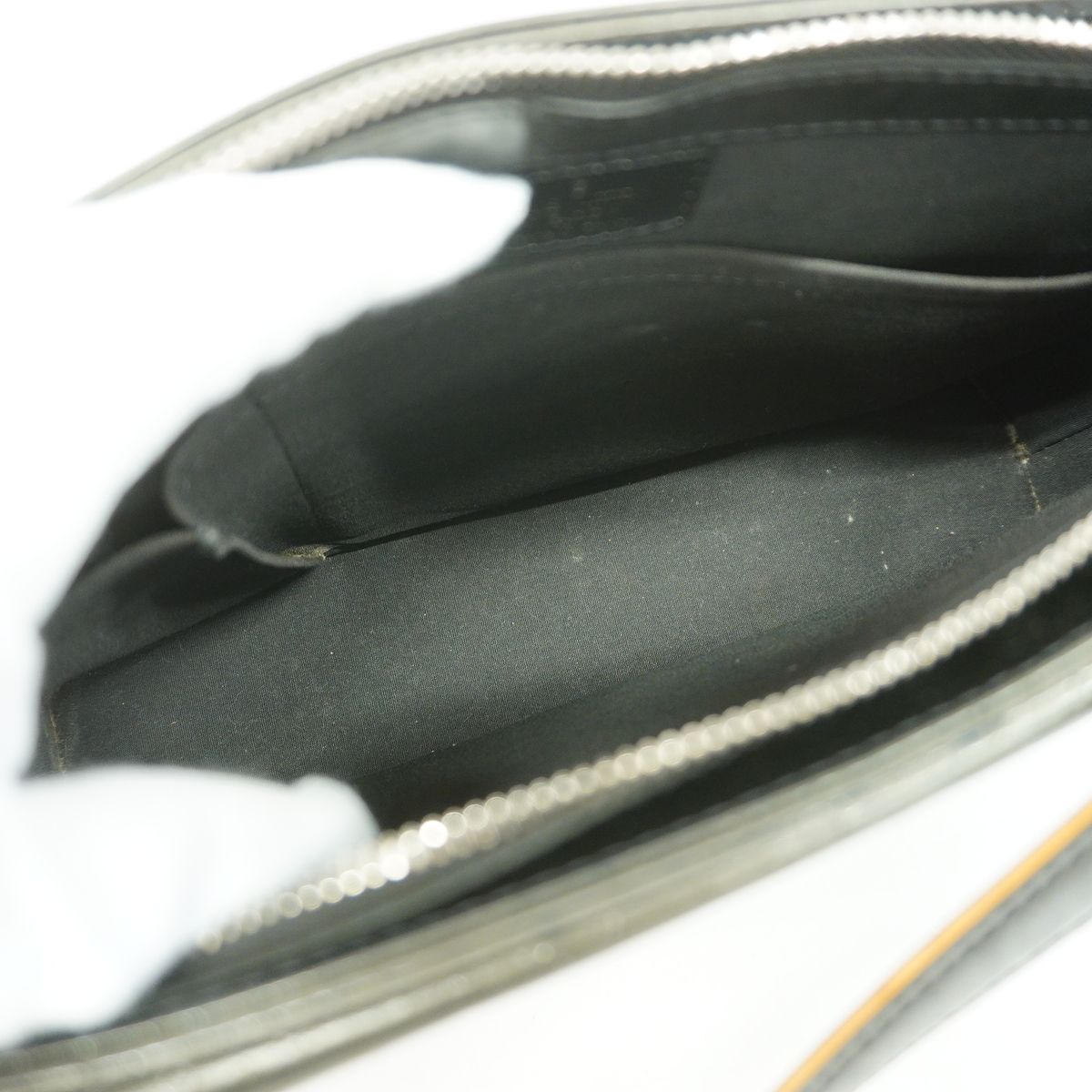 Louis Vuitton Shoulder Bag Monogram Matt Alston Noir — view 4