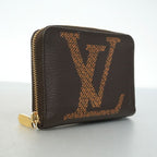 Louis Vuitton Coin Purse Monogram Giant Zippy Brown — view 2