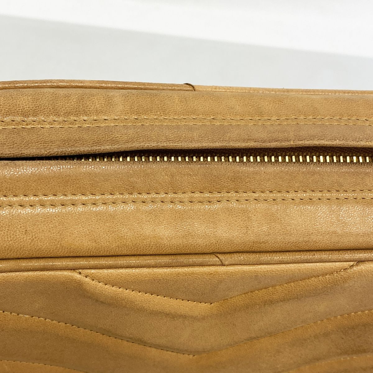 Chanel Shoulder Bag V-stitch Lambskin Brown Gold — view 8