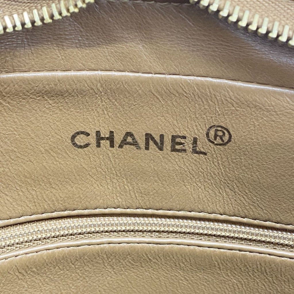Chanel Shoulder Bag V-stitch Lambskin Brown Gold — view 5