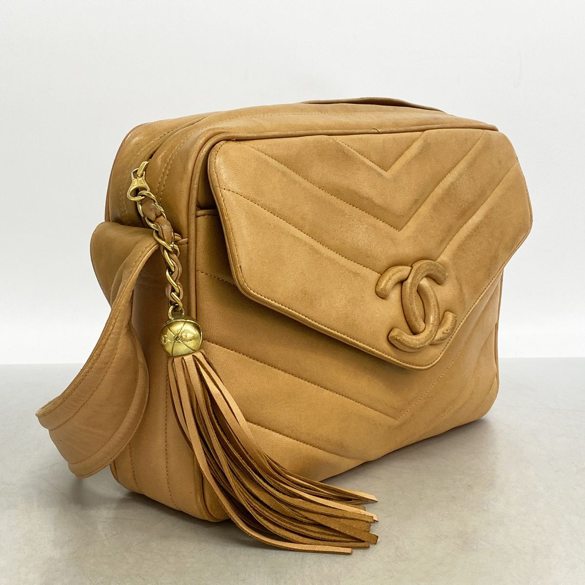 Chanel Shoulder Bag V-stitch Lambskin Brown Gold — view 2