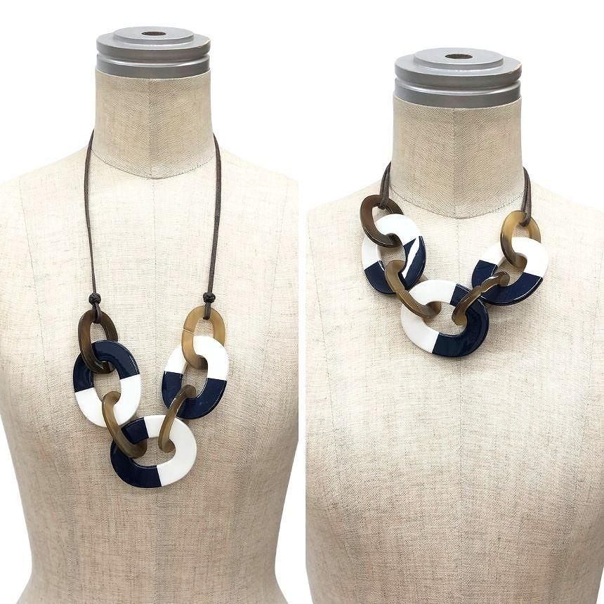 Hermes Karamba Necklace Buffalo Horn Lacquerwood Navy White — view 2