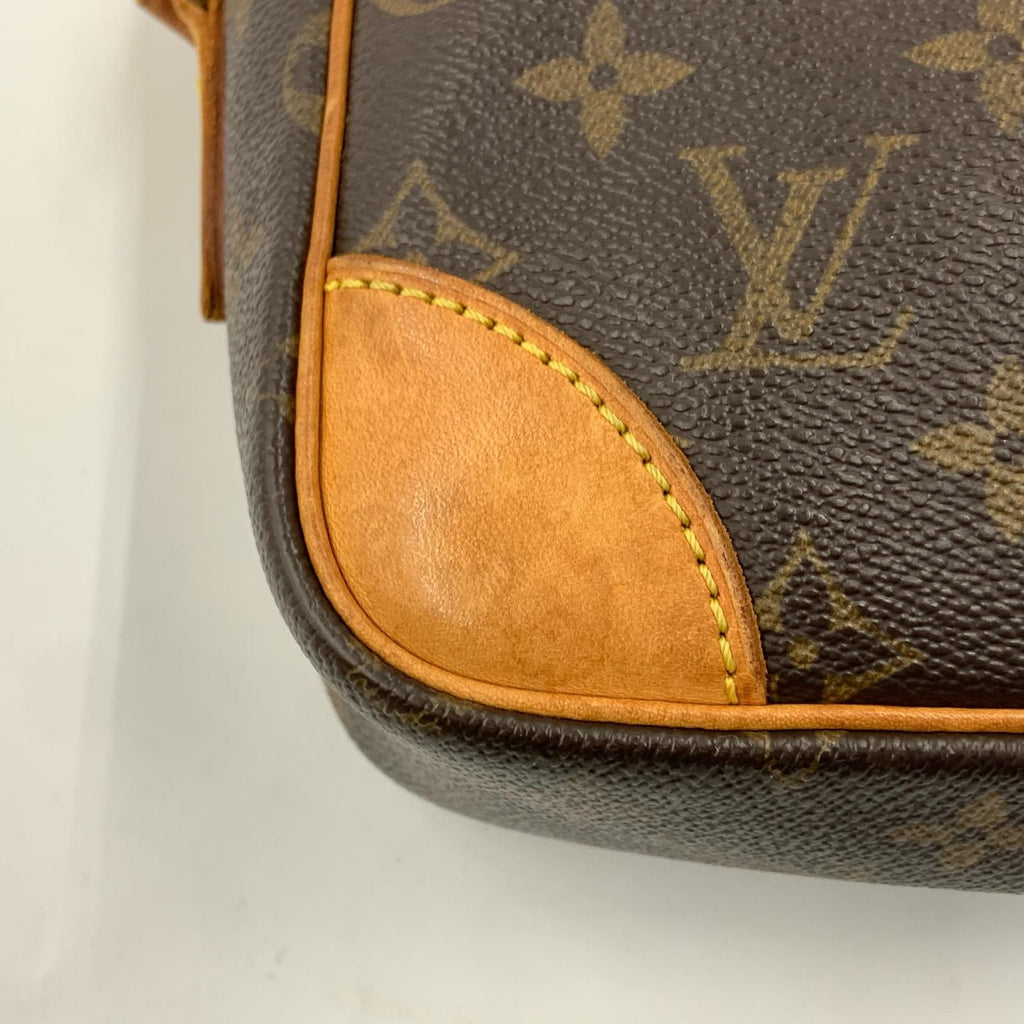 Louis Vuitton Trocadero 27 Monogram Shoulder Bag — view 8