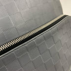 Louis Vuitton Damier Infini Avenue Backpack Gray — view 4