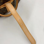 Louis Vuitton Monogram Manhattan GM Handbag Brown — view 4