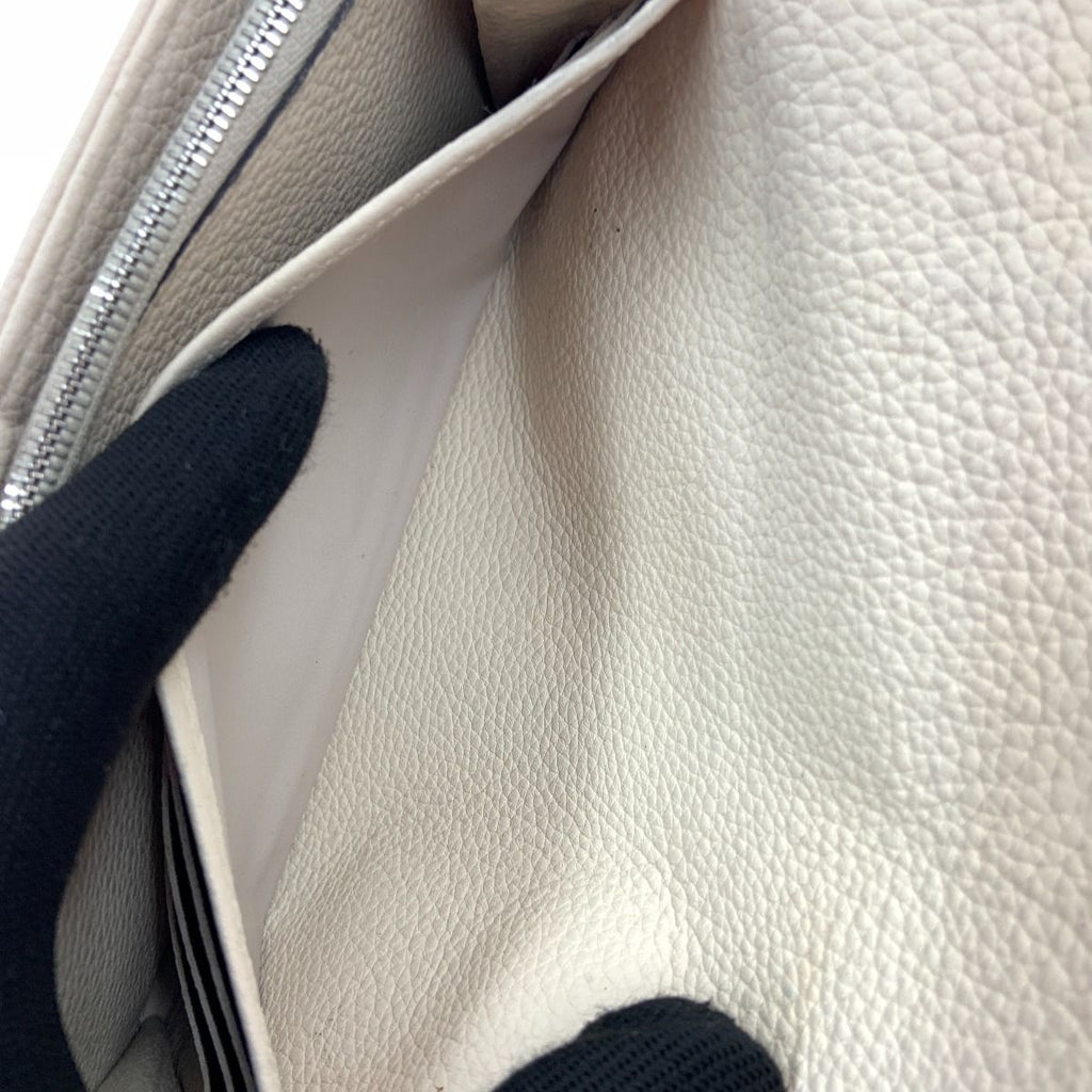 Louis Vuitton Mahina Hina Portefeuille Iris Bifold Wallet Ivory — view 7