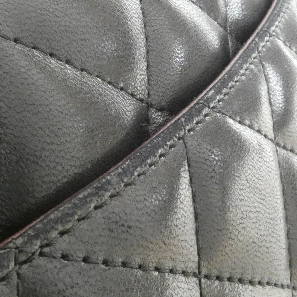 Chanel Shoulder Bag Black — view 4