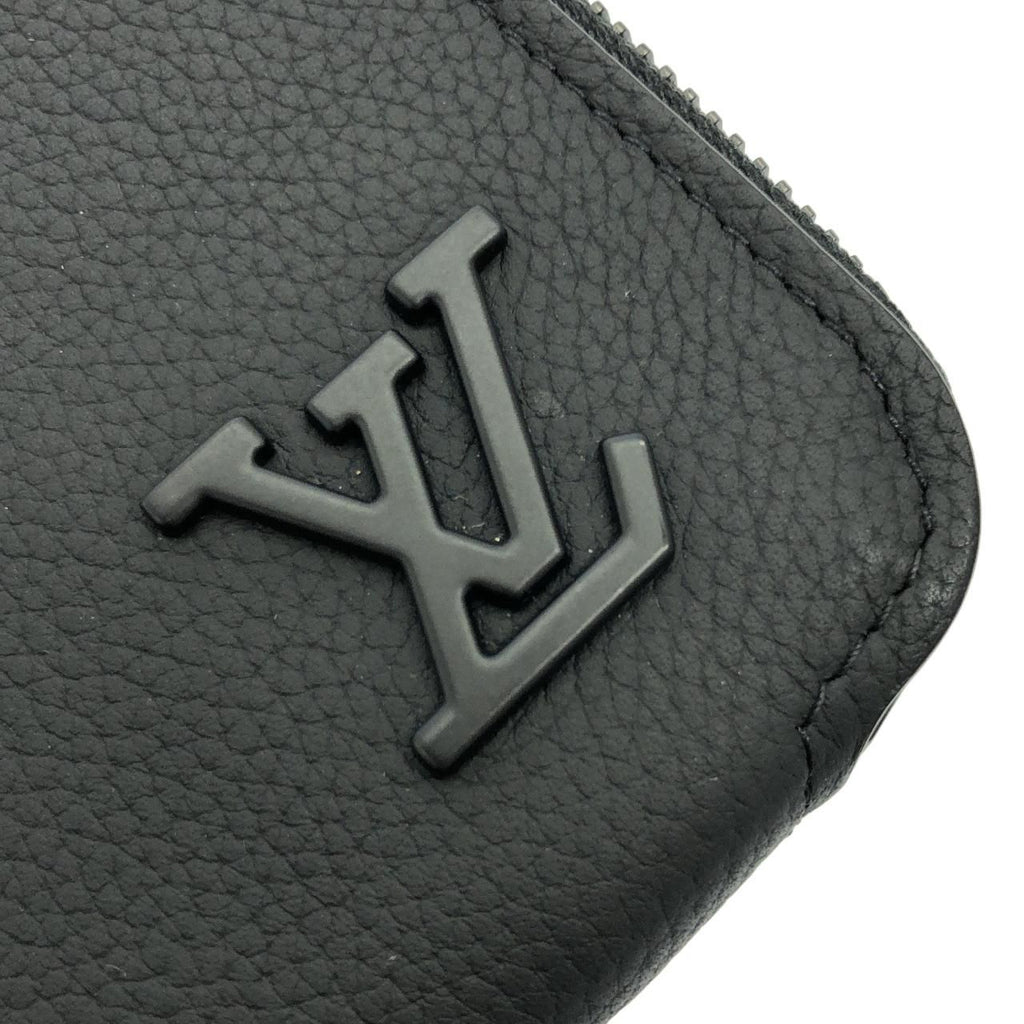 Louis Vuitton LV Aerogram Alpha Wearable Wallet Shoulder Bag — view 5