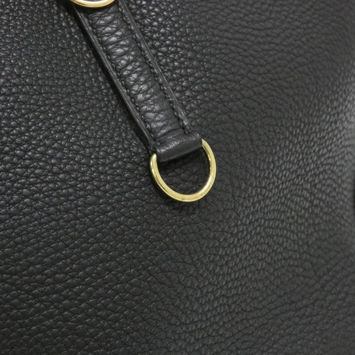 Hermes Trim 2 31 Shoulder Bag — view 4