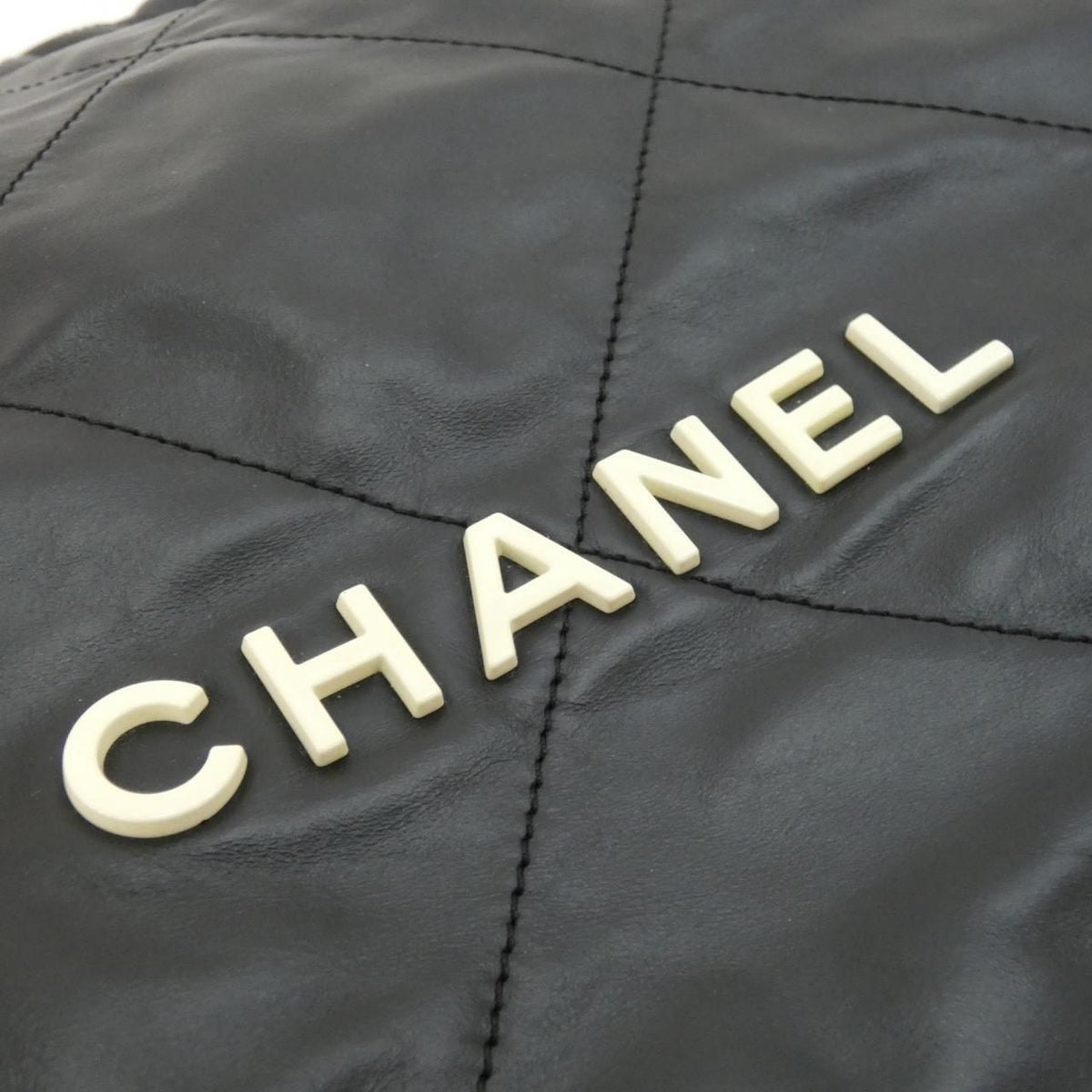 Chanel 22 Line Shoulder Bag — view 4