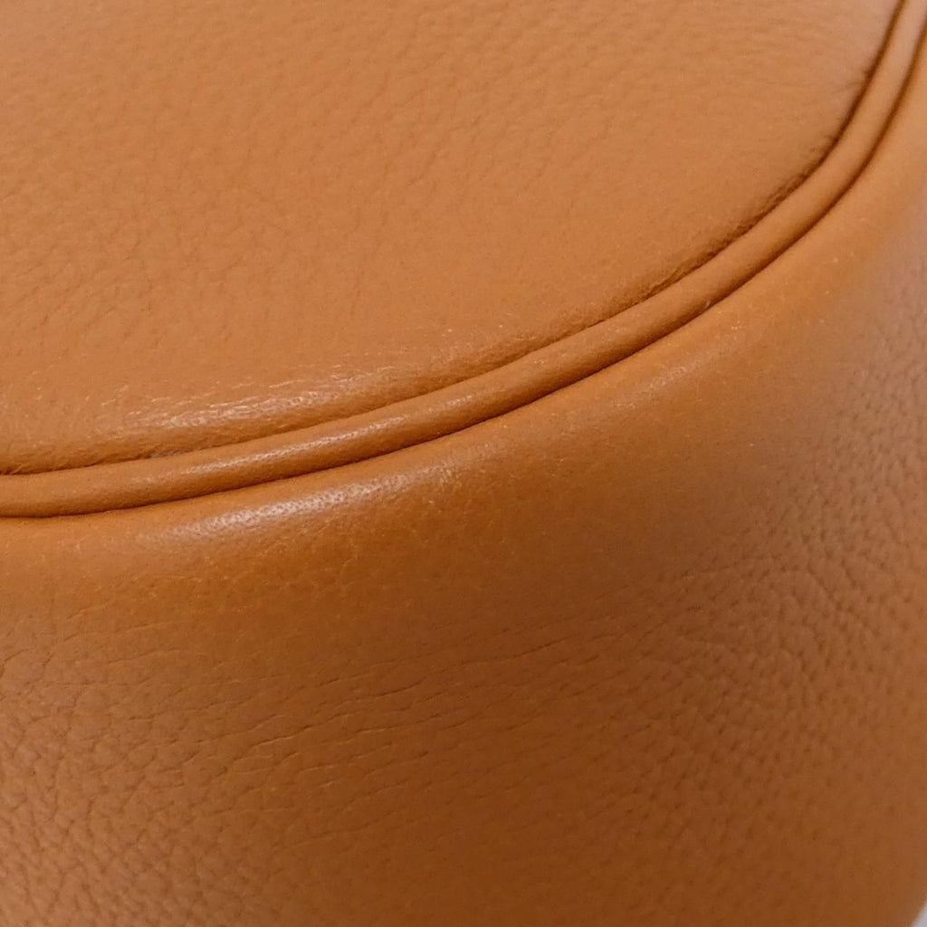 Hermes Vintage Christine Shoulder Bag — view 3