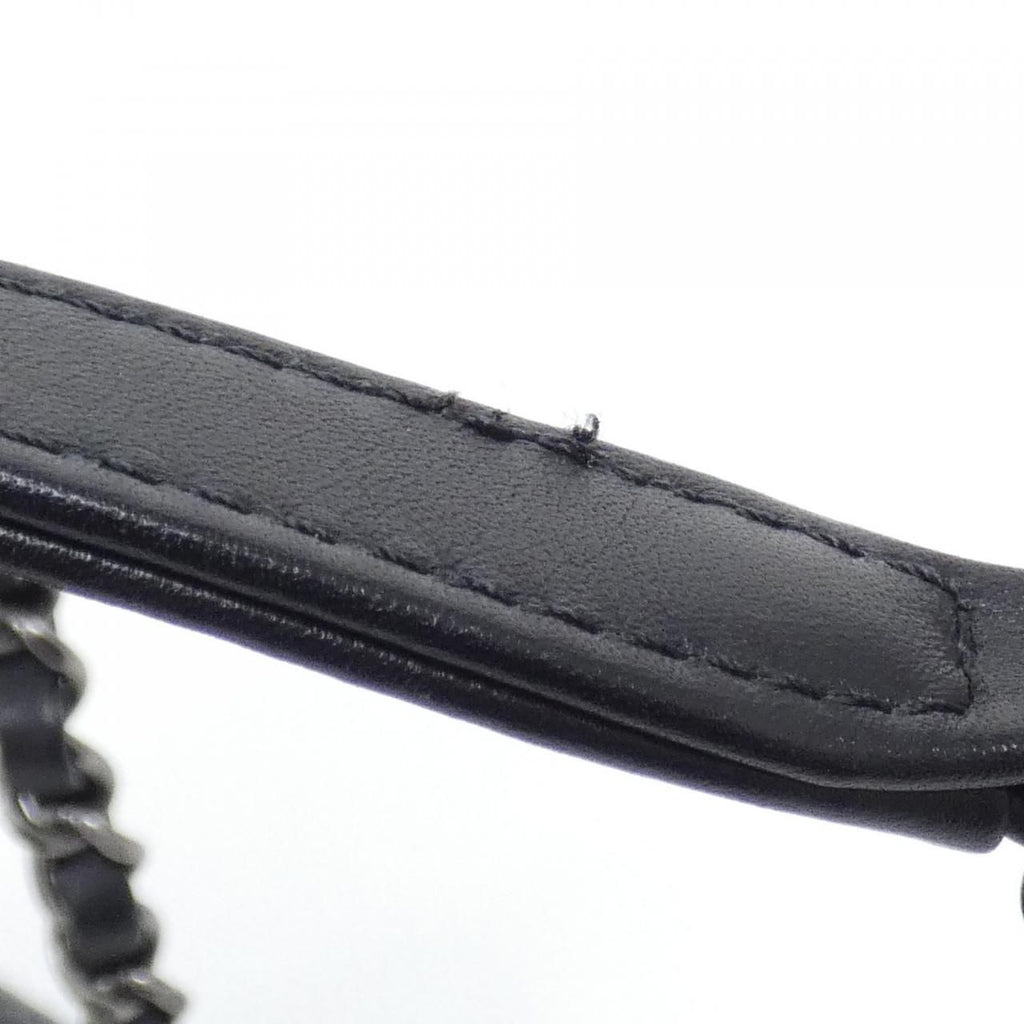 Chanel Bag Handbag Black — view 8