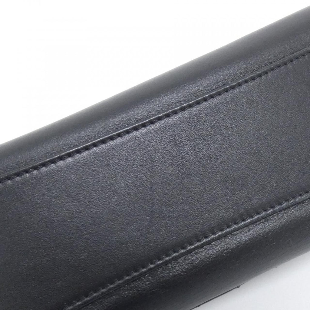 Chanel Bag Handbag Black — view 3