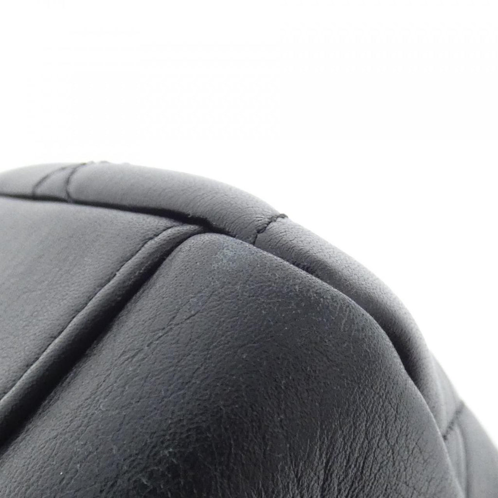 Chanel Bag Handbag Black — view 4