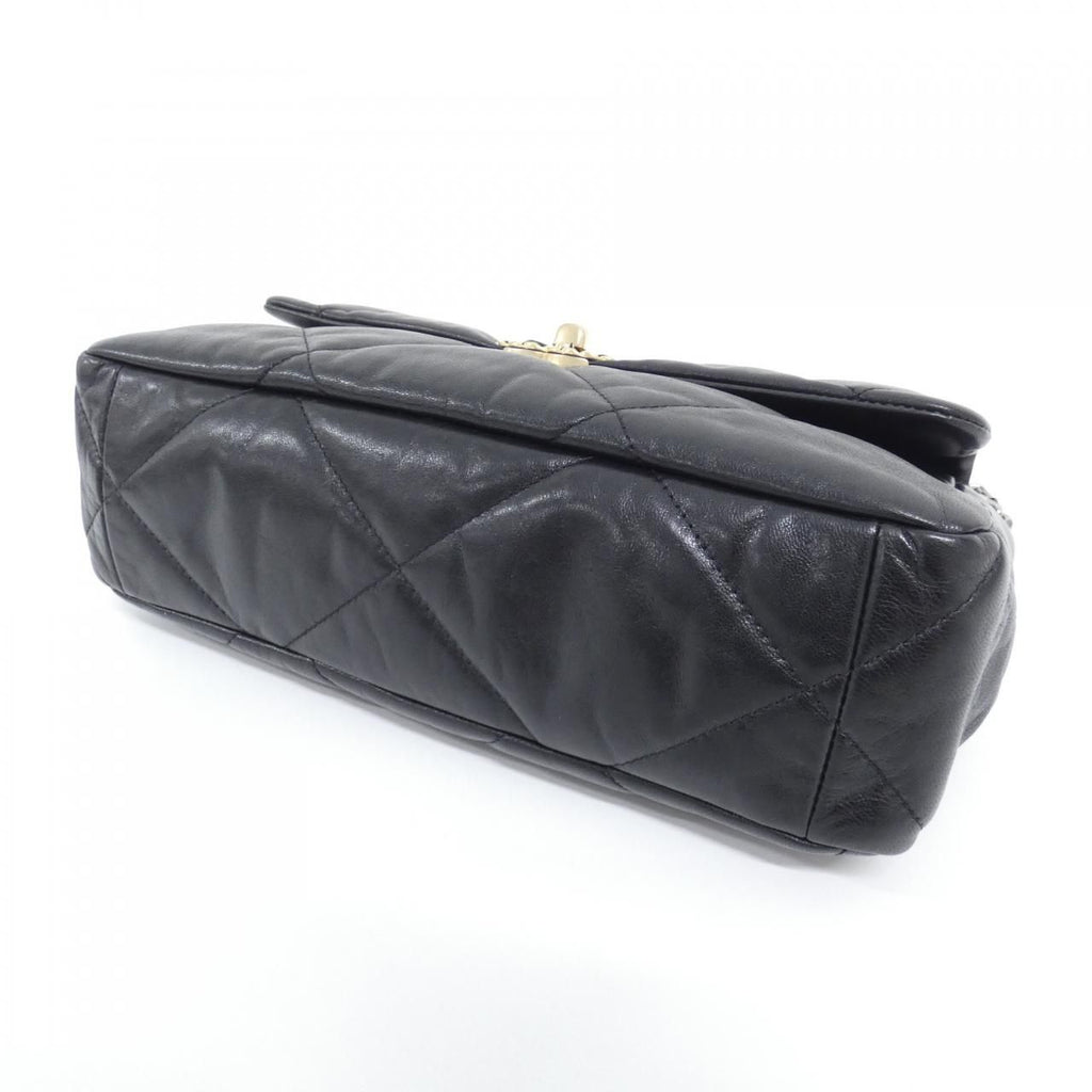 Chanel 19 Line Shoulder Bag — view 3