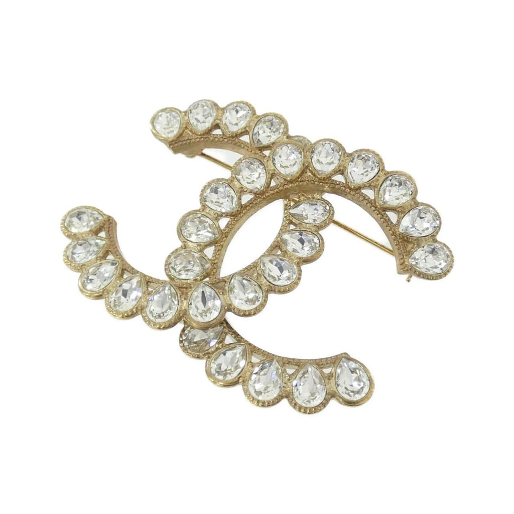 Chanel Brooch Gold