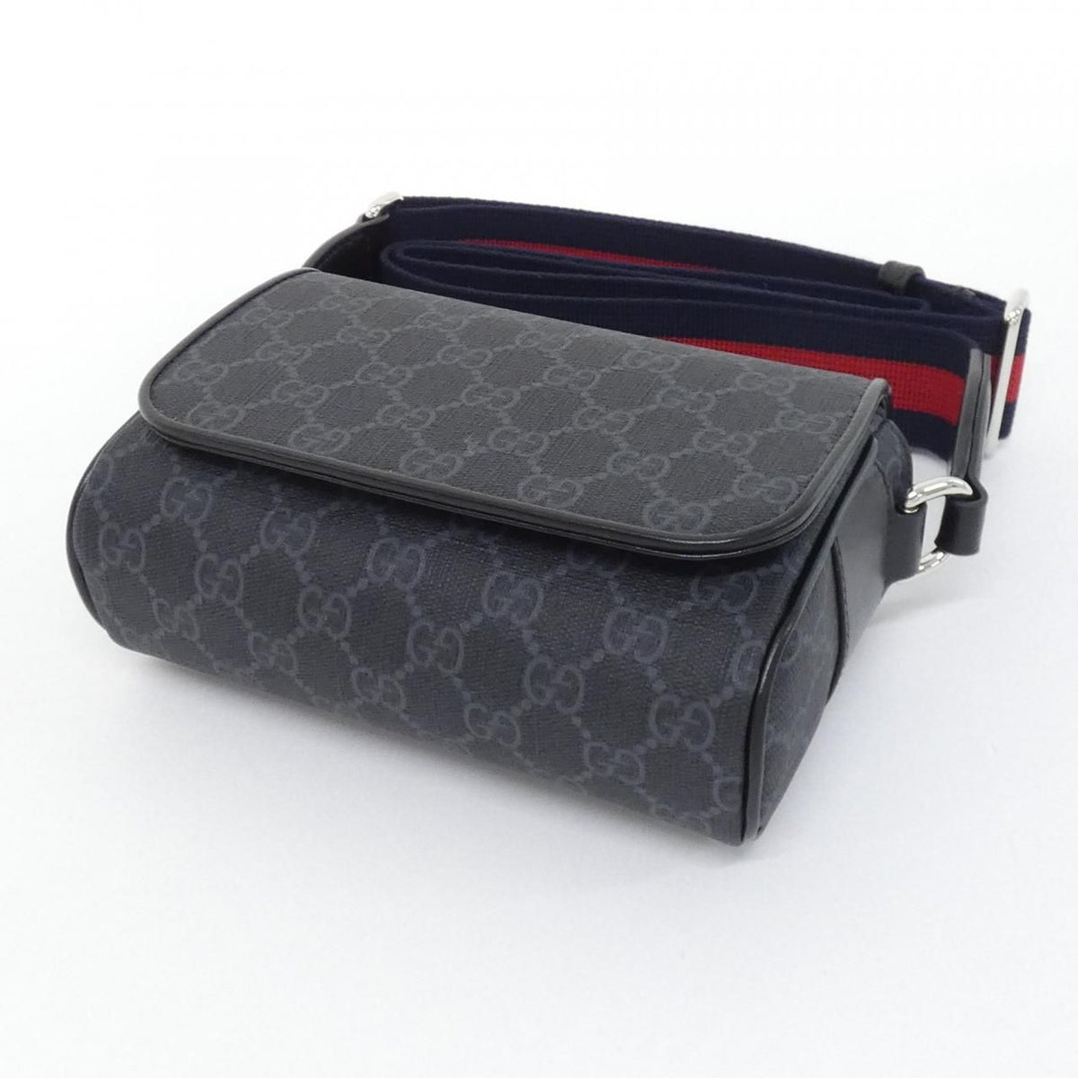 Gucci Fadja Shoulder Bag — view 3