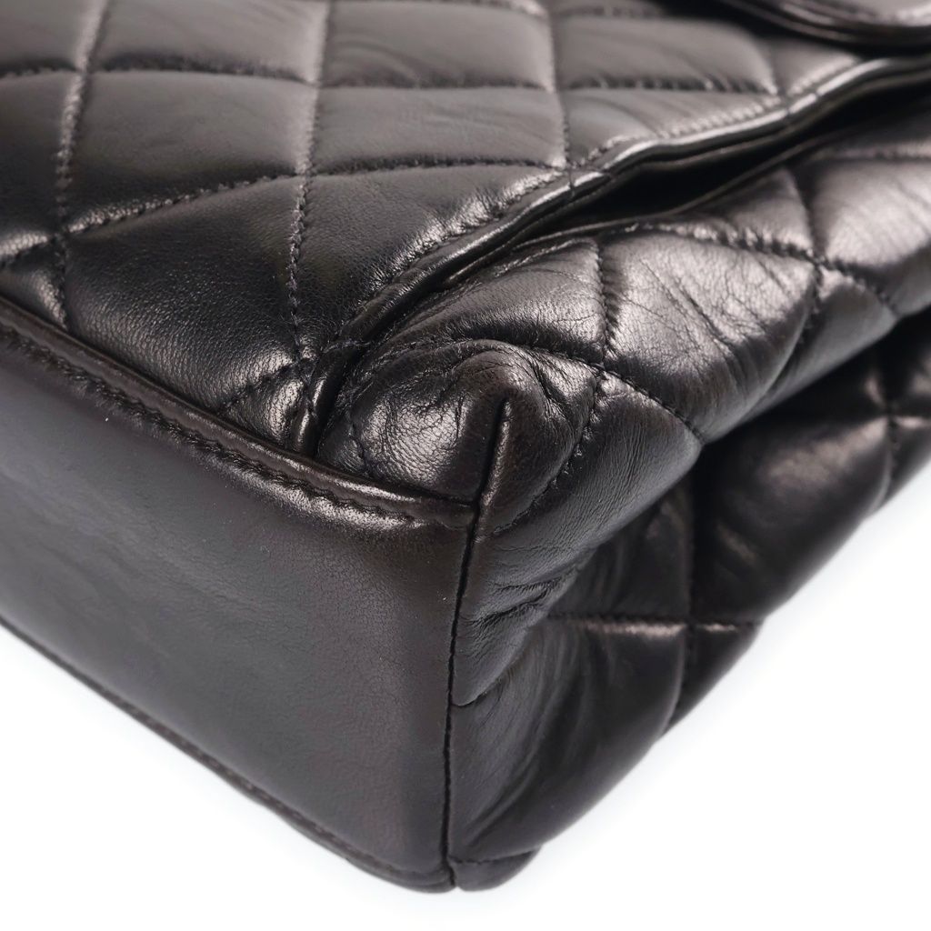 Chanel Quilted Chain Shoulder Bag — view 5