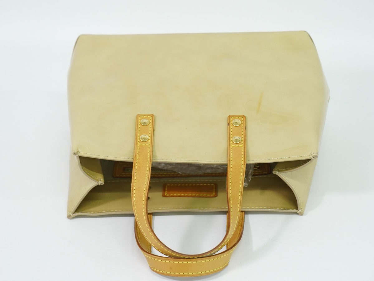 Louis Vuitton LV Reade PM Vernis Leather Tote Beige — view 5