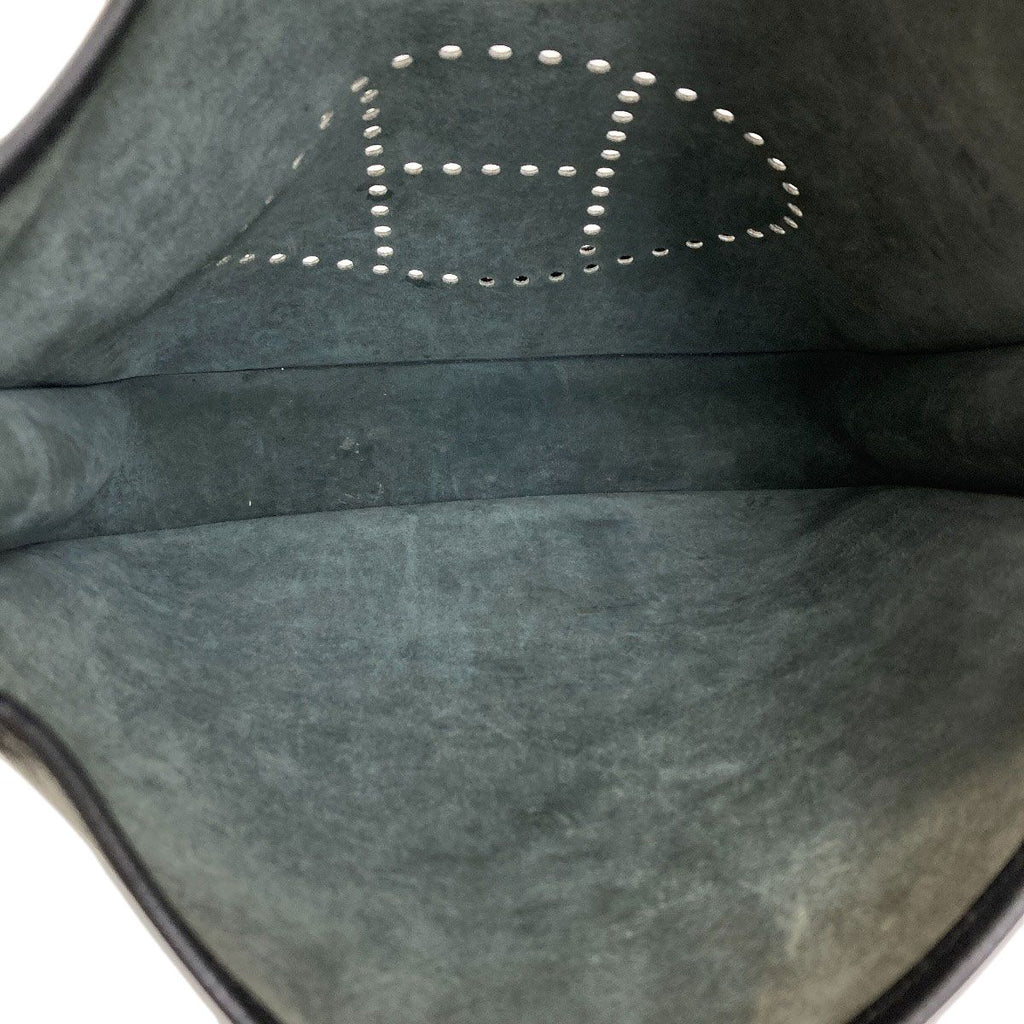 Hermes Evelyne 2 PM Gold Shoulder Bag Epsom — view 5
